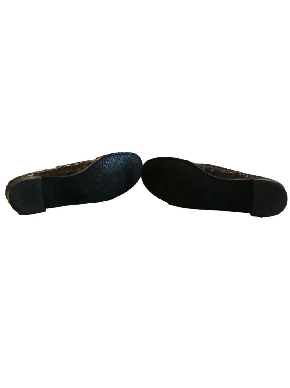 STUART Weitzman 10 N black reptile texture leather loafers with decorative ring - Picture 4 of 11